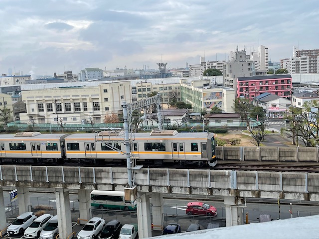 100年走り続ける阪神電車